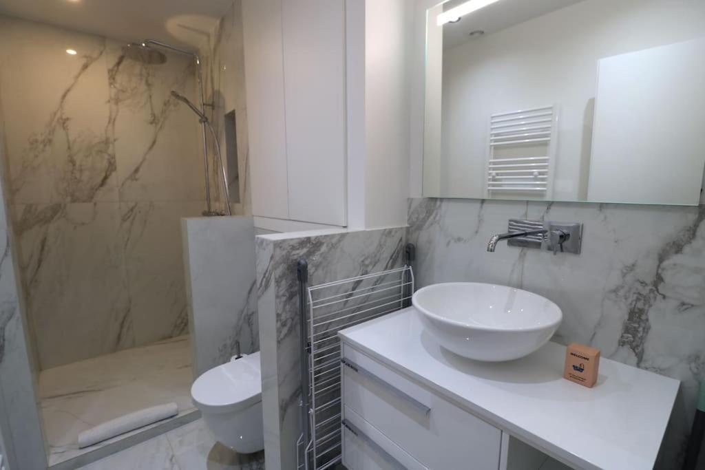 Neuf & Cosy - 2 Chambres - 11E Paris Exterior photo